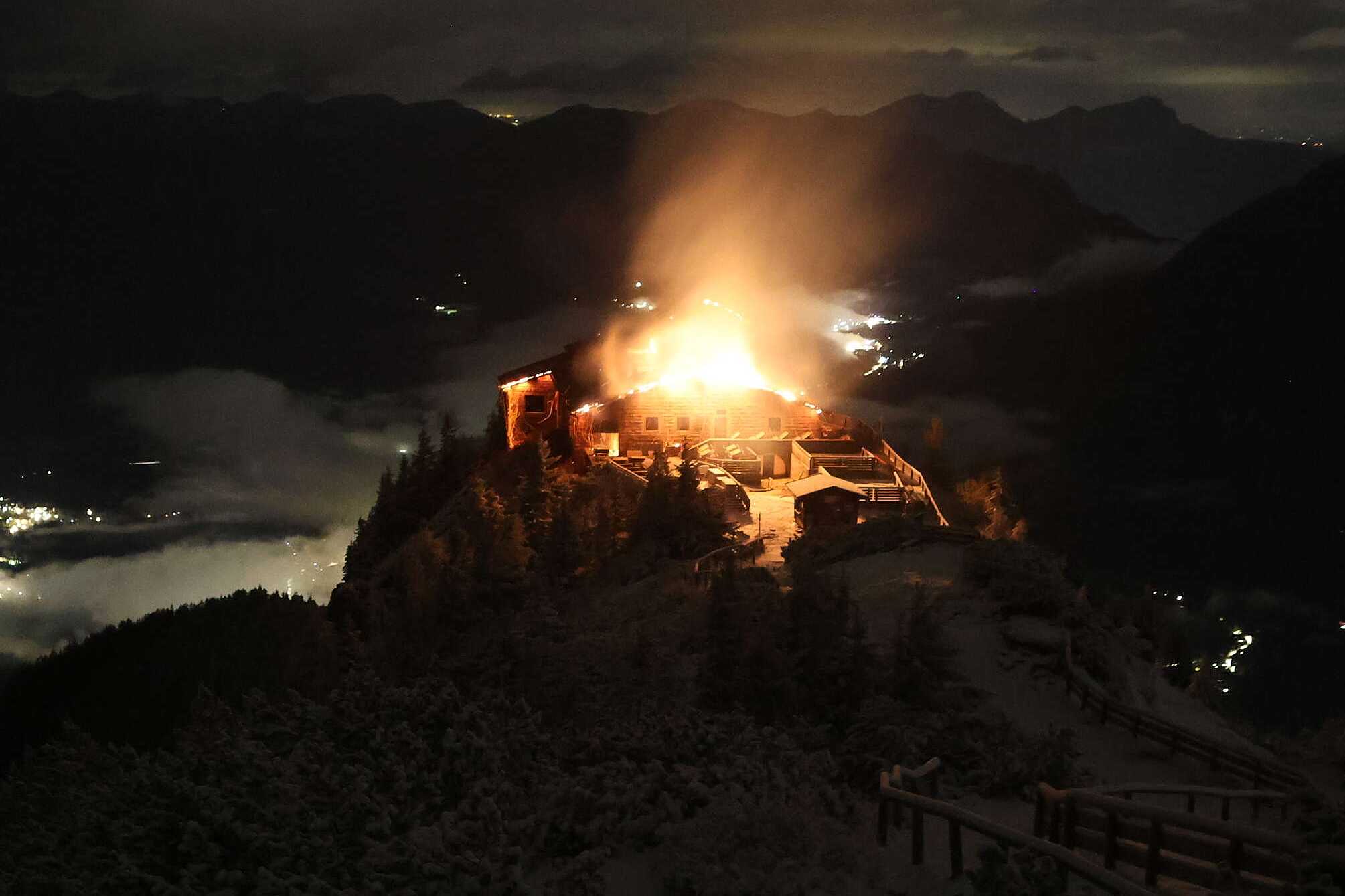 Fire devastates Eagle's Nest retreat built for Hitler in Germany; A suspect is detained — WESH 2 Orlando, Richardson Community news