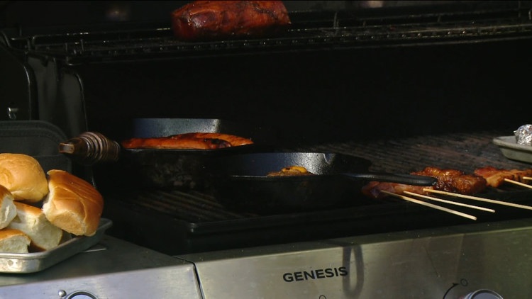 Chef Aldo shares bacon recipes for tailgating season — KARE 11 Local, Richardson Dining news